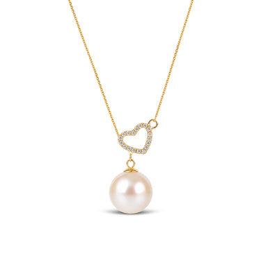 10-11mm white freshwater pearl Amorette pendant