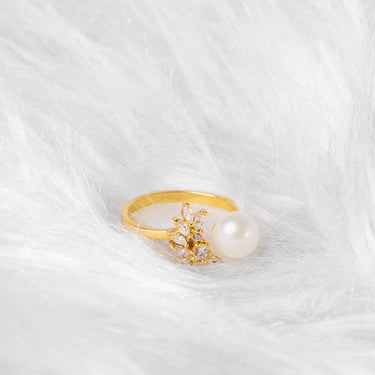 Freshwater Pearl & Diamond Lunelith Ring - DE BLANCAS