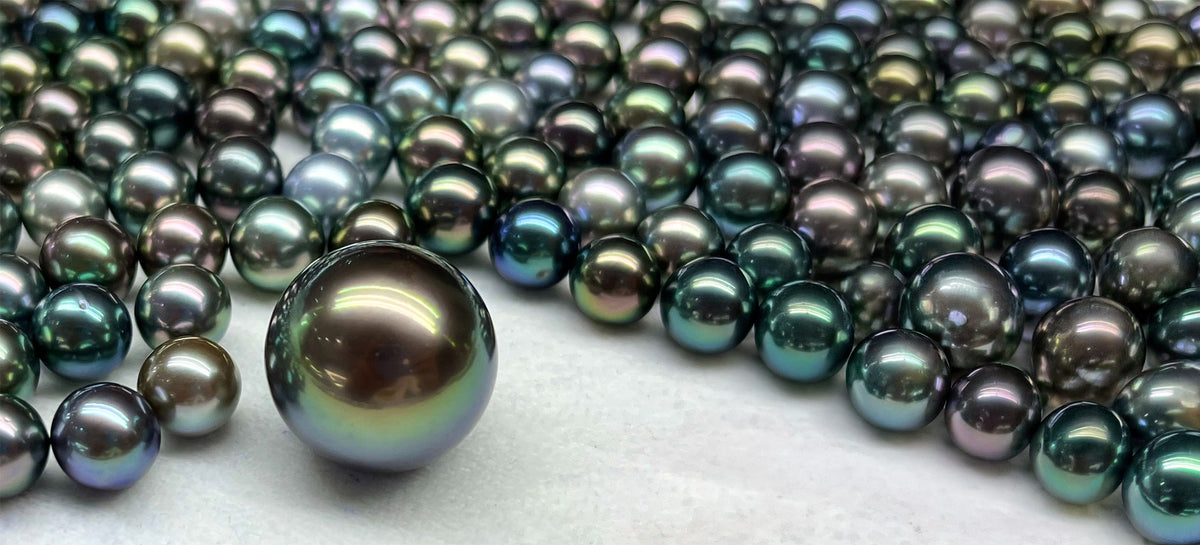 Black Pearls naturally colored pearl jewelry